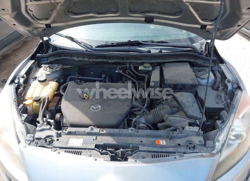 Photo 10 of 2010 Mazda Mazda3 I TOURING (VIN JM1BL1SF5A1212041)