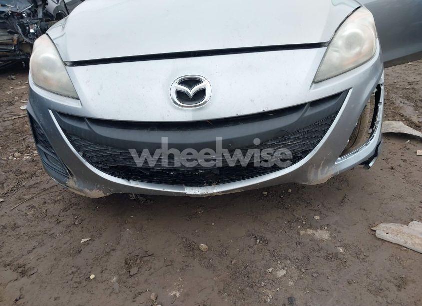 Photo 6 of 2010 Mazda Mazda3 I SPORT (VIN JM1BL1SF5A1270084)