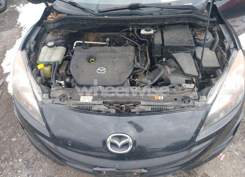 Photo 10 of 2010 Mazda Mazda3 I TOURING (VIN JM1BL1SF5A1315296)