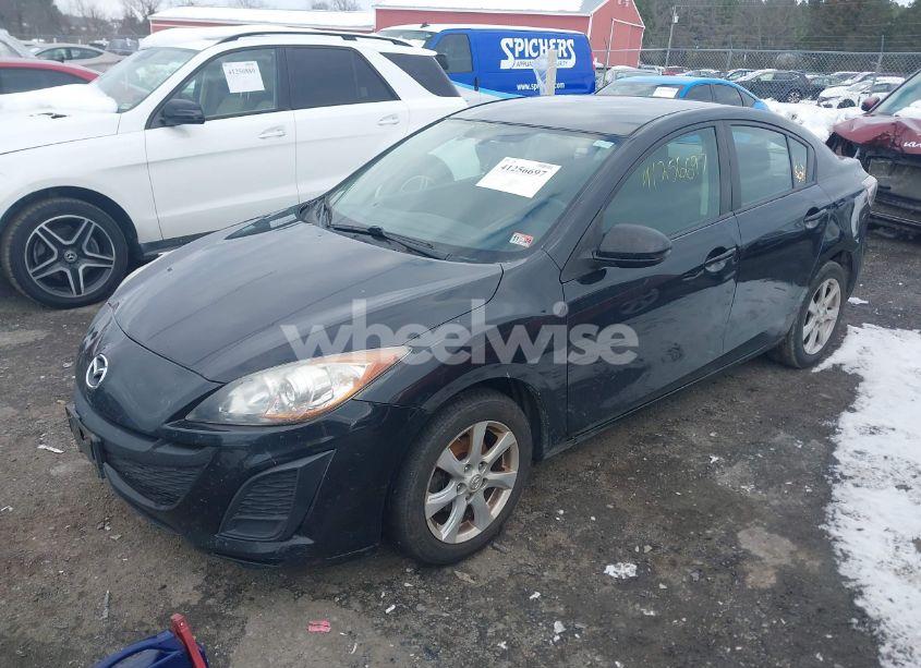 Photo 2 of 2010 Mazda Mazda3 I TOURING (VIN JM1BL1SF5A1315296)