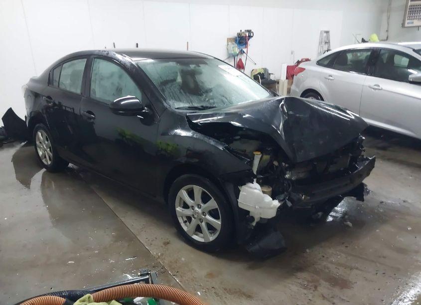 2010 Mazda Mazda3 I TOURING (VIN JM1BL1SF5A1323205) main photo