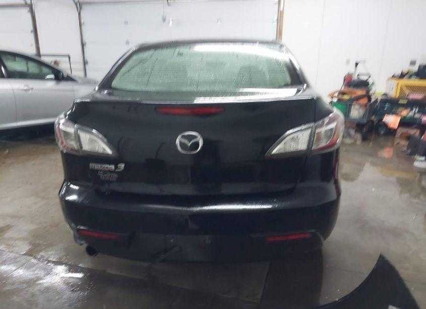 Photo 17 of 2010 Mazda Mazda3 I TOURING (VIN JM1BL1SF5A1323205)