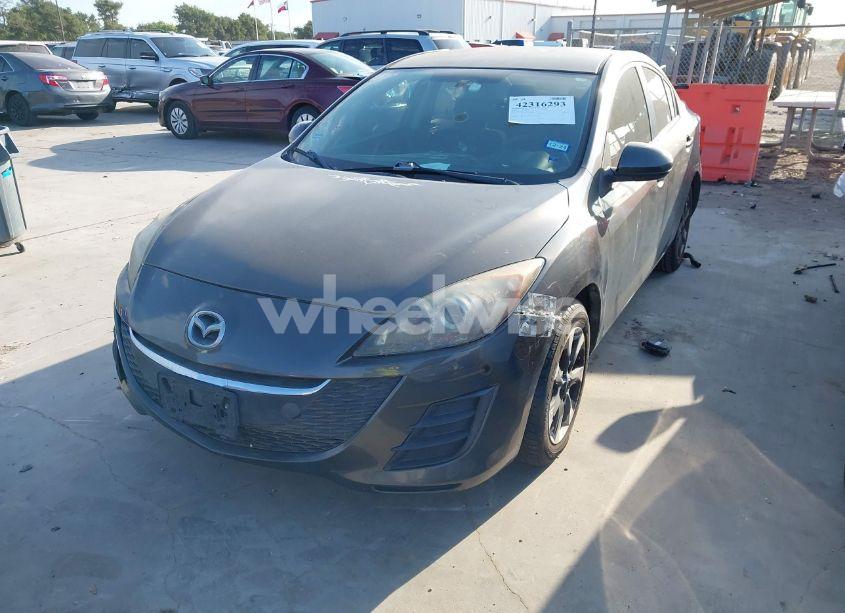 Photo 2 of 2010 Mazda Mazda3 I TOURING (VIN JM1BL1SF6A1157597)