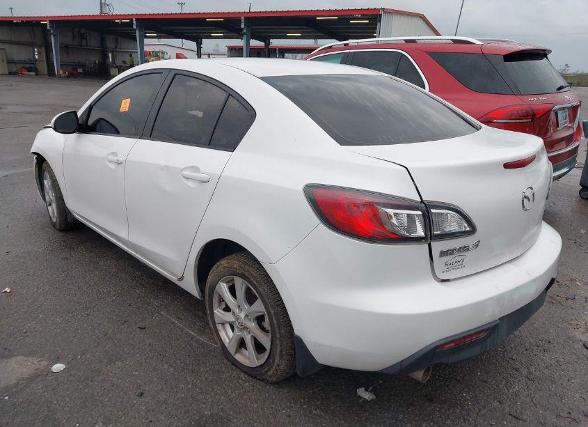 Photo 3 of 2010 Mazda Mazda3 I TOURING (VIN JM1BL1SF6A1225820)