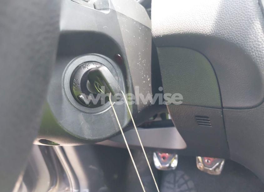 Photo 11 of 2010 Mazda Mazda3 I SPORT (VIN JM1BL1SF6A1259417)