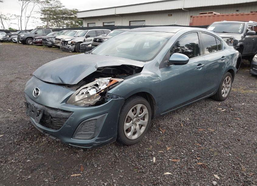 Photo 2 of 2010 Mazda Mazda3 I SPORT (VIN JM1BL1SF6A1330194)