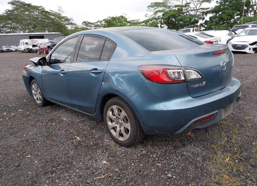 Photo 3 of 2010 Mazda Mazda3 I SPORT (VIN JM1BL1SF6A1330194)