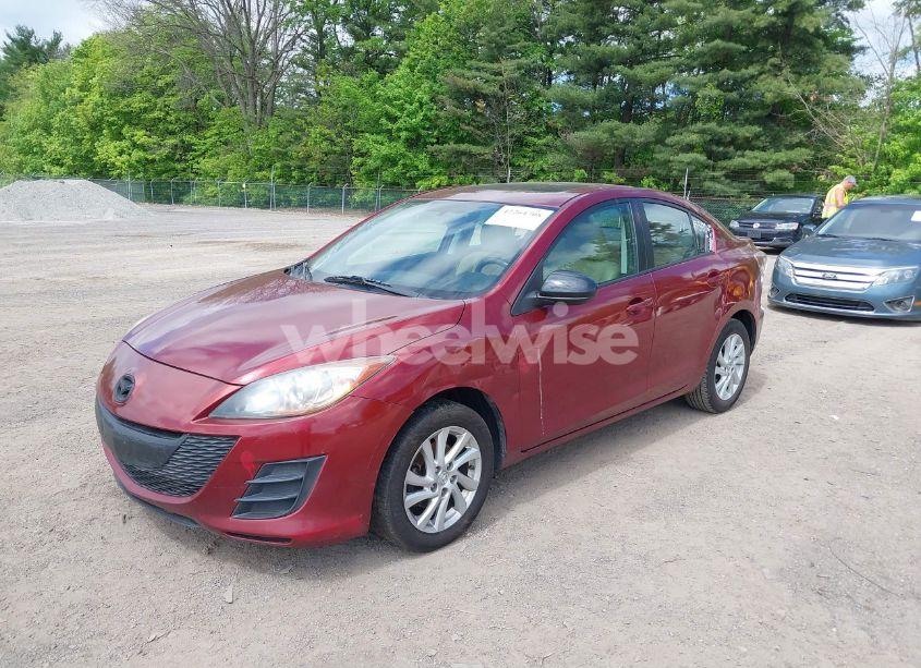 Photo 2 of 2010 Mazda Mazda3 I TOURING (VIN JM1BL1SF7A1136337)