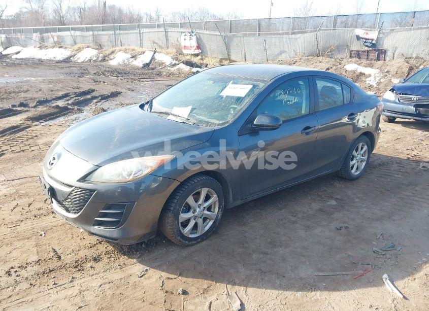 Photo 2 of 2010 Mazda Mazda3 I TOURING (VIN JM1BL1SF7A1142493)