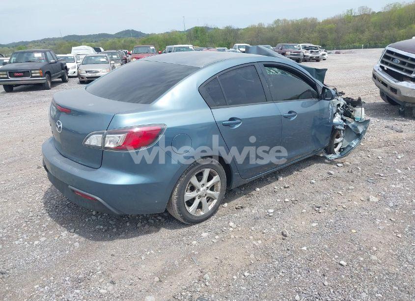 Photo 4 of 2010 Mazda Mazda3 I TOURING (VIN JM1BL1SF8A1162686)