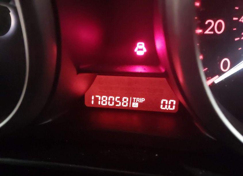 Photo 15 of 2010 Mazda Mazda3 I TOURING (VIN JM1BL1SF8A1212924)