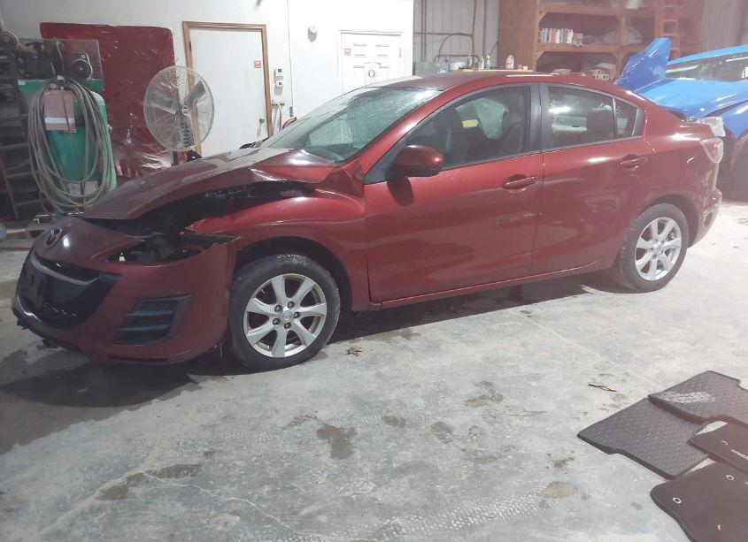 Photo 2 of 2010 Mazda Mazda3 I TOURING (VIN JM1BL1SF8A1212924)