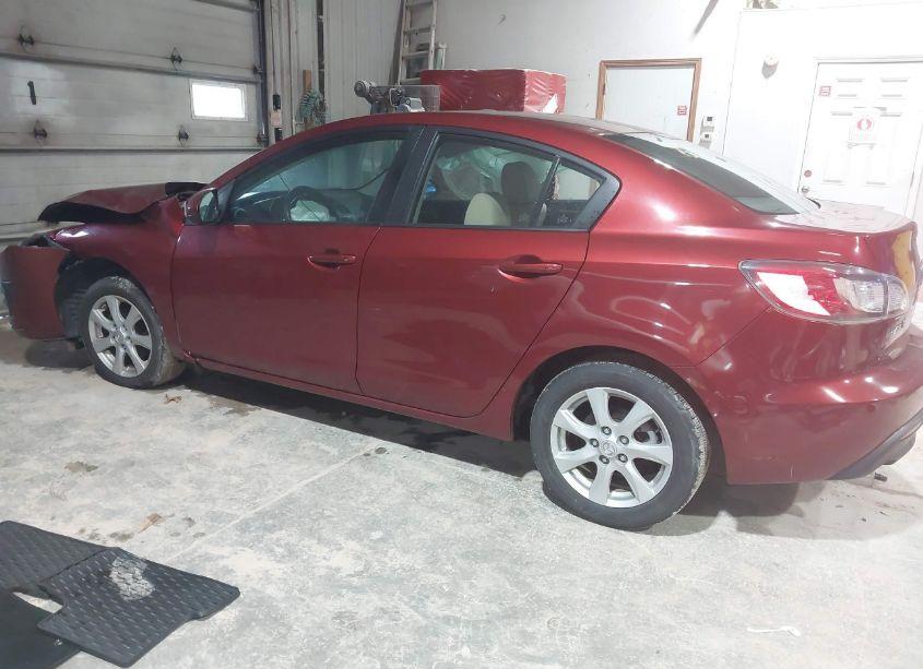 Photo 3 of 2010 Mazda Mazda3 I TOURING (VIN JM1BL1SF8A1212924)