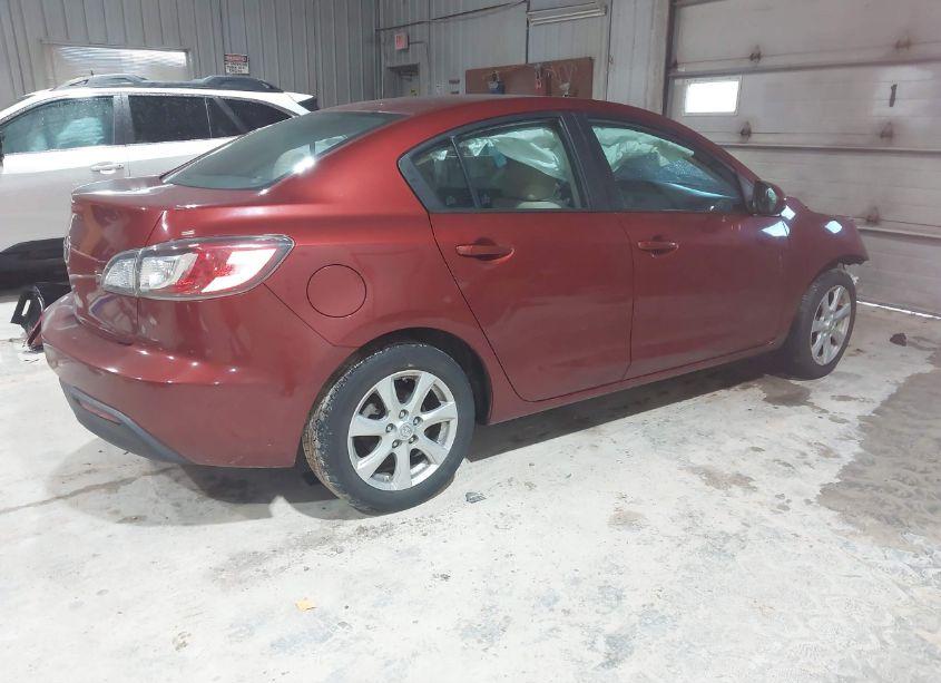 Photo 4 of 2010 Mazda Mazda3 I TOURING (VIN JM1BL1SF8A1212924)