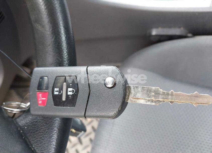 Photo 11 of 2010 Mazda Mazda3 I TOURING (VIN JM1BL1SF8A1252985)