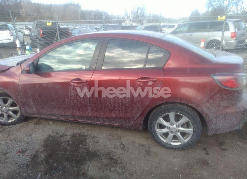 Photo 14 of 2010 Mazda Mazda3 I TOURING (VIN JM1BL1SF8A1267275)