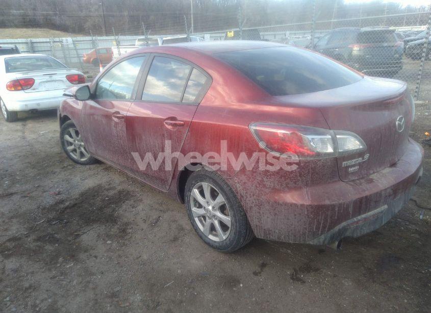 Photo 3 of 2010 Mazda Mazda3 I TOURING (VIN JM1BL1SF8A1267275)