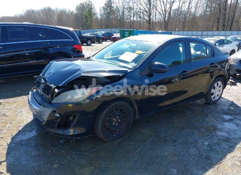 Photo 2 of 2010 Mazda Mazda3 I SPORT (VIN JM1BL1SF8A1279345)