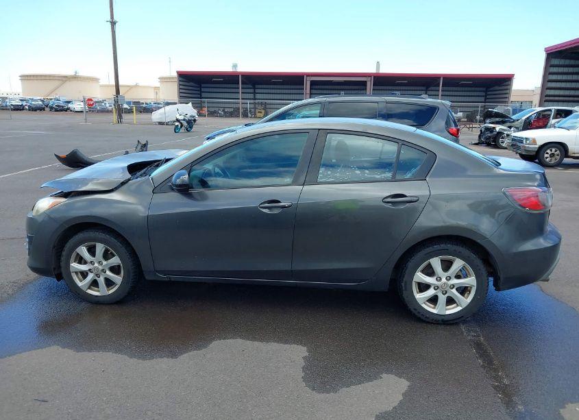 Photo 14 of 2010 Mazda Mazda3 I TOURING (VIN JM1BL1SF9A1206582)
