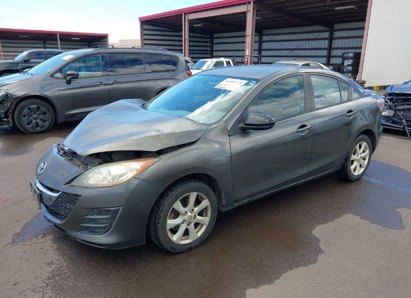 Photo 2 of 2010 Mazda Mazda3 I TOURING (VIN JM1BL1SF9A1206582)