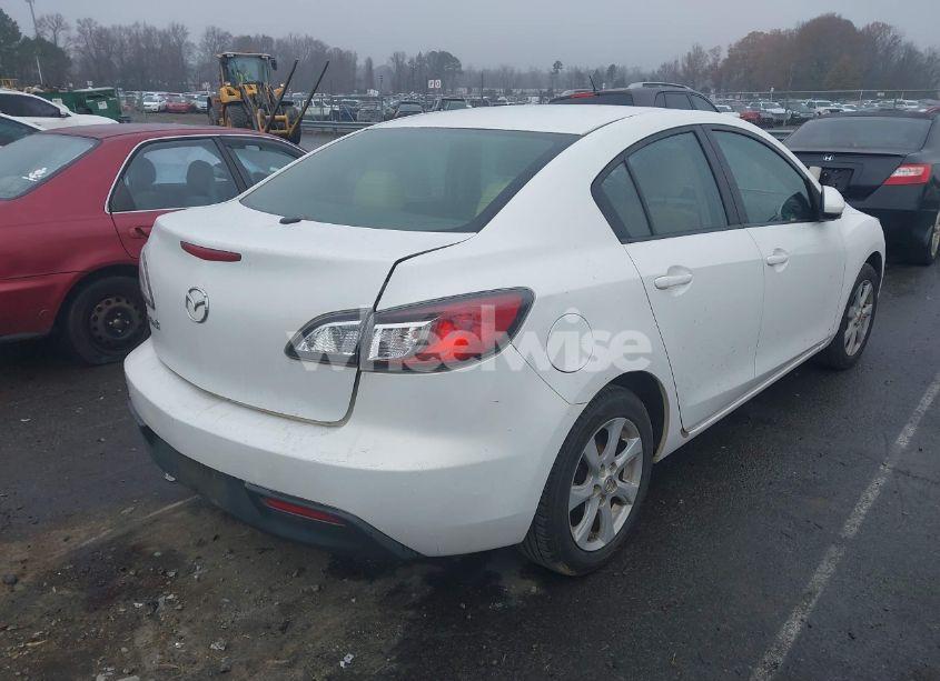 Photo 4 of 2010 Mazda Mazda3 I TOURING (VIN JM1BL1SF9A1217663)