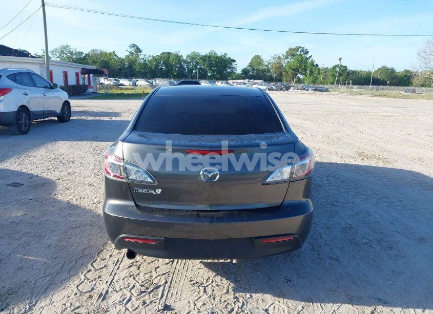 Photo 16 of 2010 Mazda Mazda3 I TOURING (VIN JM1BL1SF9A1340766)