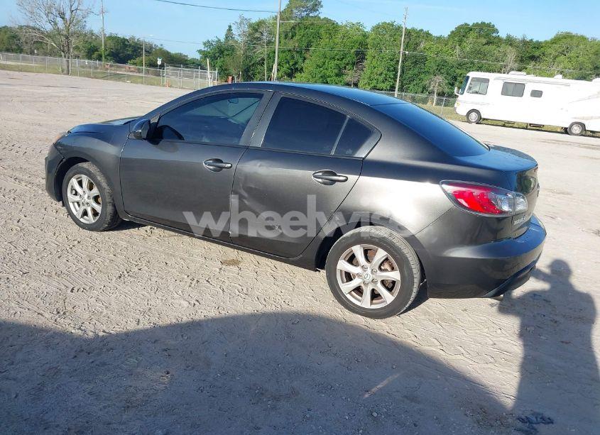 Photo 3 of 2010 Mazda Mazda3 I TOURING (VIN JM1BL1SF9A1340766)