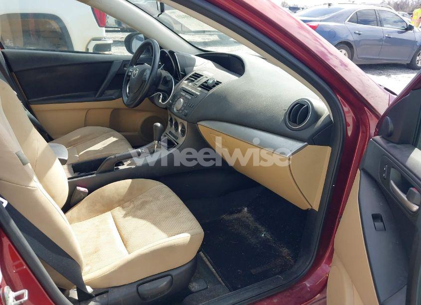 Photo 5 of 2010 Mazda Mazda3 I TOURING (VIN JM1BL1SFXA1200290)