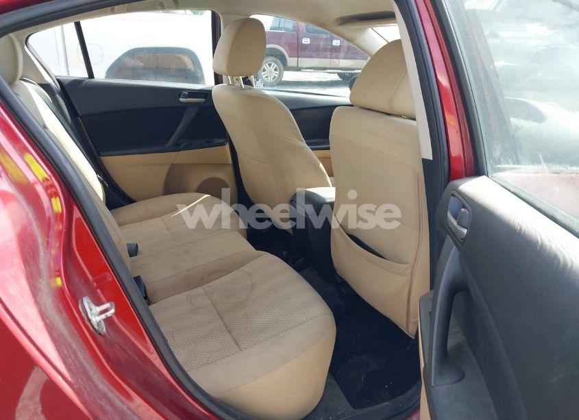 Photo 8 of 2010 Mazda Mazda3 I TOURING (VIN JM1BL1SFXA1200290)