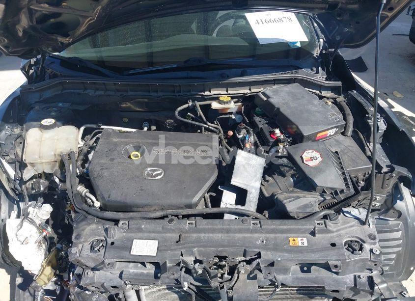 Photo 10 of 2010 Mazda Mazda3 I TOURING (VIN JM1BL1SFXA1332868)