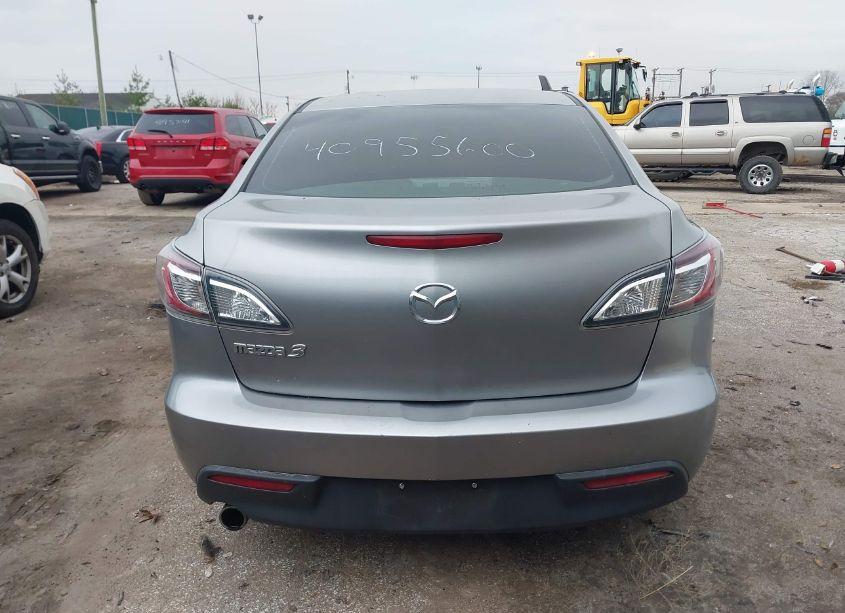 Photo 16 of 2010 Mazda Mazda3 I TOURING (VIN JM1BL1SFXA1337830)