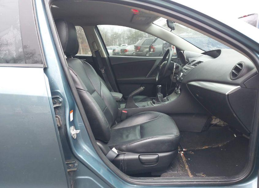 Photo 5 of 2010 Mazda Mazda3 I TOURING (VIN JM1BL1SG0A1172489)