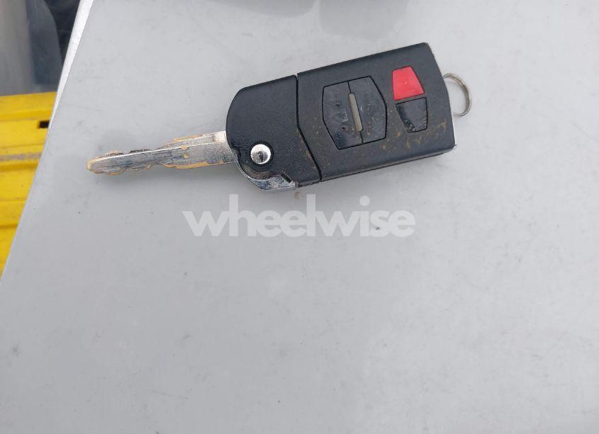 Photo 11 of 2010 Mazda Mazda3 I TOURING (VIN JM1BL1SG0A1224493)