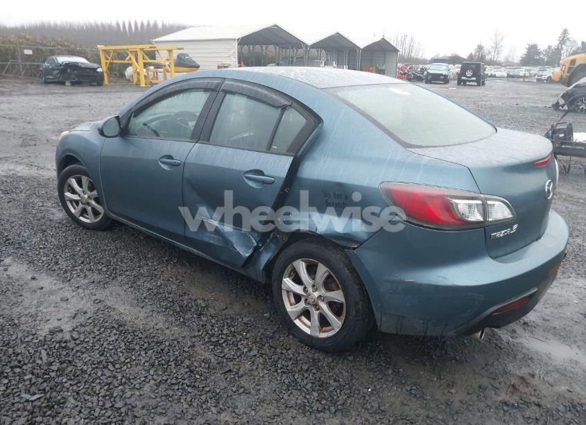 Photo 3 of 2010 Mazda Mazda3 I TOURING (VIN JM1BL1SG1A1209937)