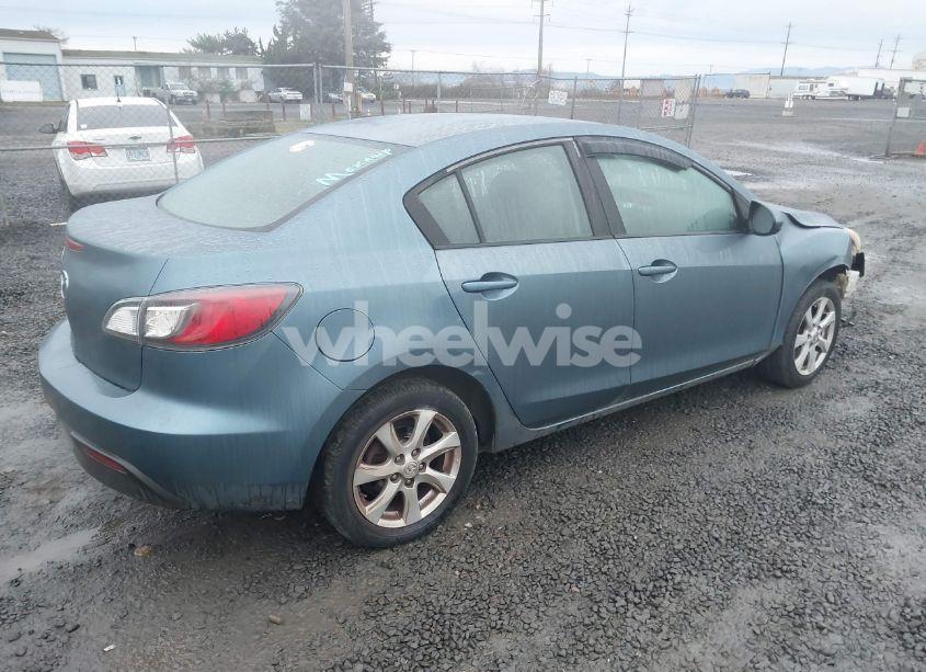 Photo 4 of 2010 Mazda Mazda3 I TOURING (VIN JM1BL1SG1A1209937)