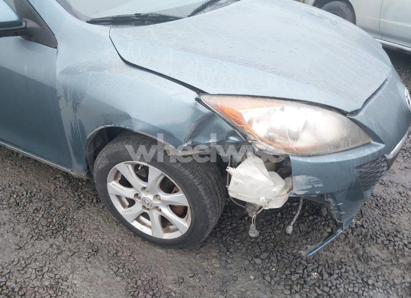 Photo 6 of 2010 Mazda Mazda3 I TOURING (VIN JM1BL1SG1A1209937)