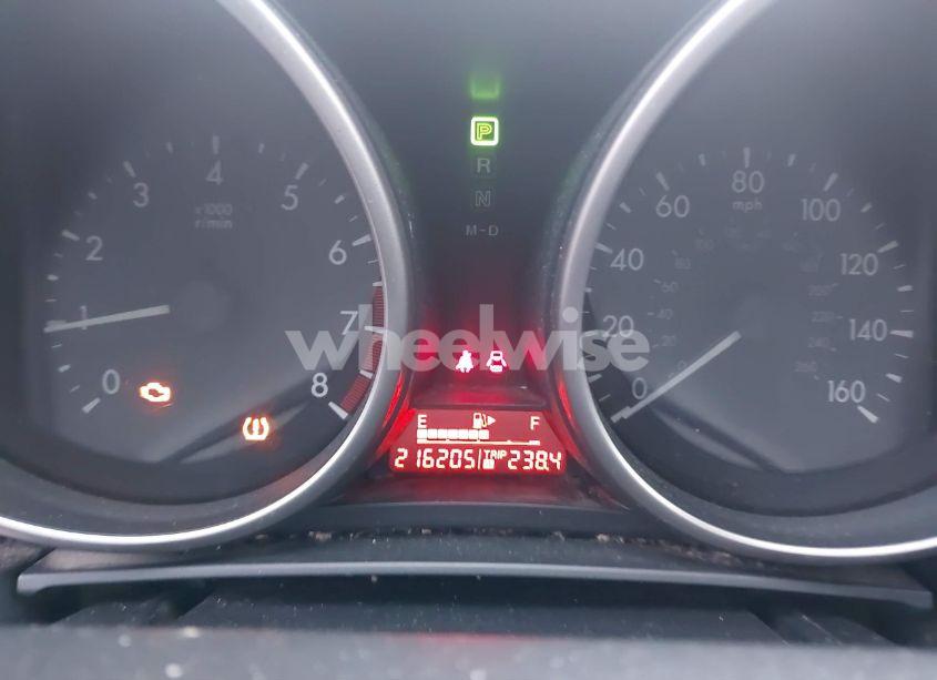 Photo 7 of 2010 Mazda Mazda3 I TOURING (VIN JM1BL1SG1A1209937)