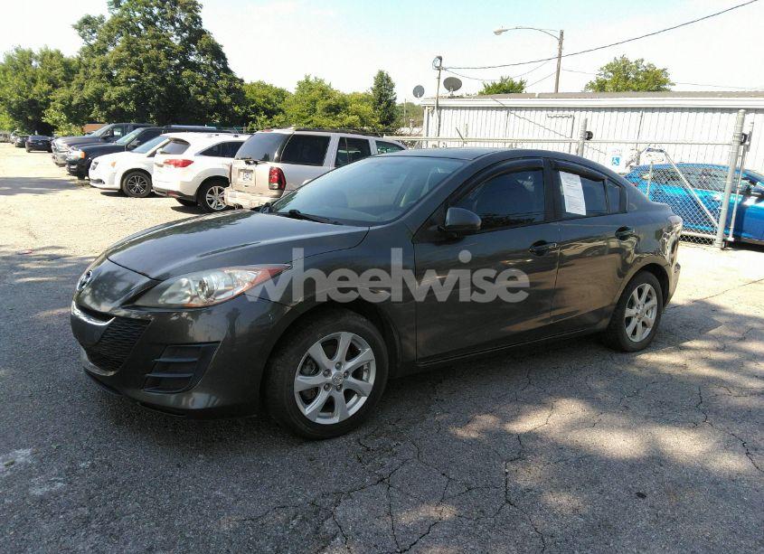 Photo 2 of 2010 Mazda Mazda3 I TOURING (VIN JM1BL1SG1A1237429)