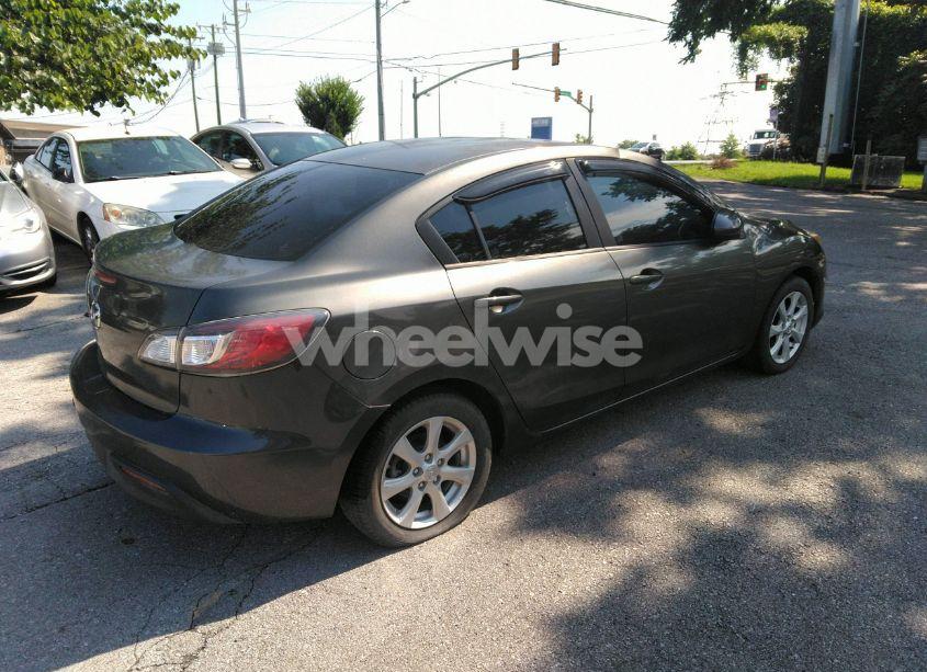 Photo 4 of 2010 Mazda Mazda3 I TOURING (VIN JM1BL1SG1A1237429)