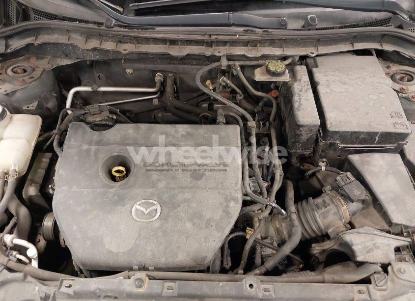 Photo 10 of 2010 Mazda Mazda3 I SPORT (VIN JM1BL1SG1A1285982)