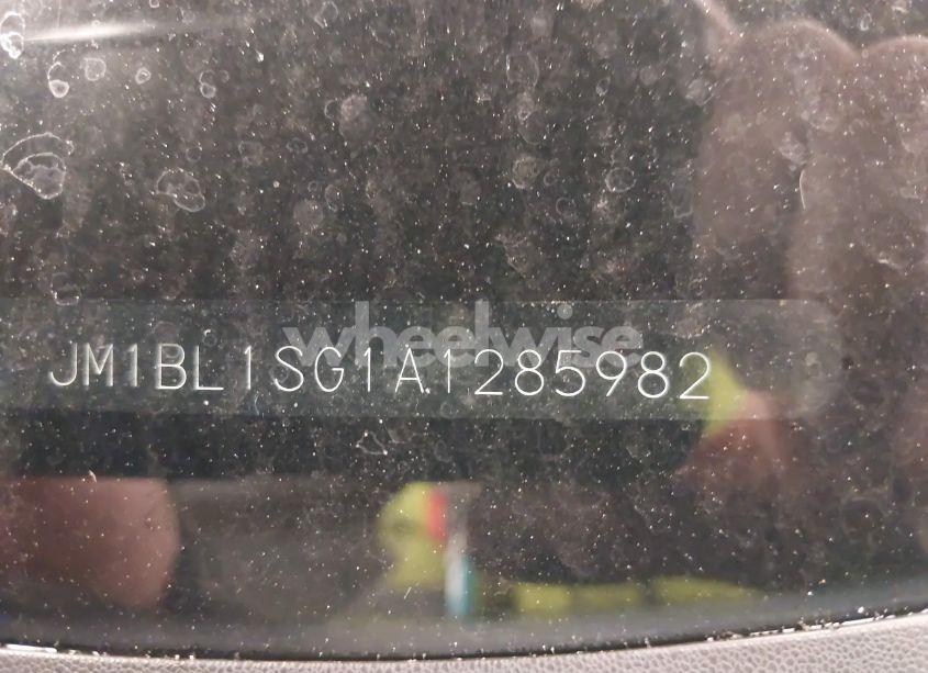 Photo 17 of 2010 Mazda Mazda3 I SPORT (VIN JM1BL1SG1A1285982)