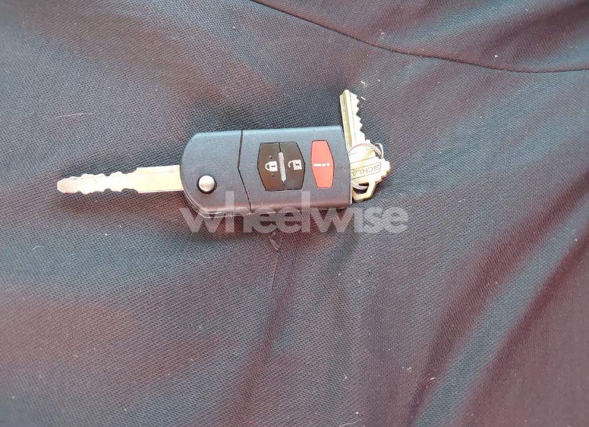 Photo 11 of 2010 Mazda Mazda3 I TOURING (VIN JM1BL1SG1A1341421)