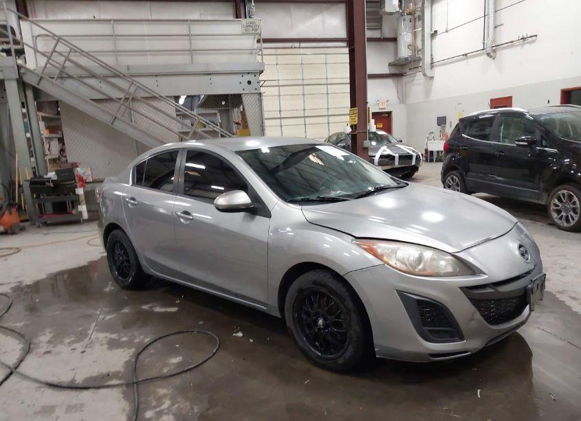 2010 Mazda Mazda3 I TOURING (VIN JM1BL1SG1A1348966) main photo