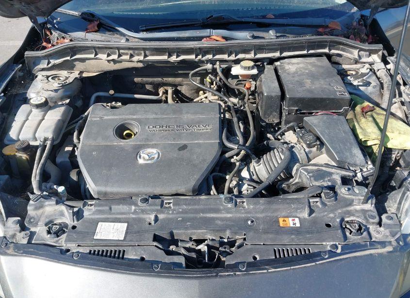 Photo 10 of 2010 Mazda Mazda3 I TOURING (VIN JM1BL1SG1A1351723)