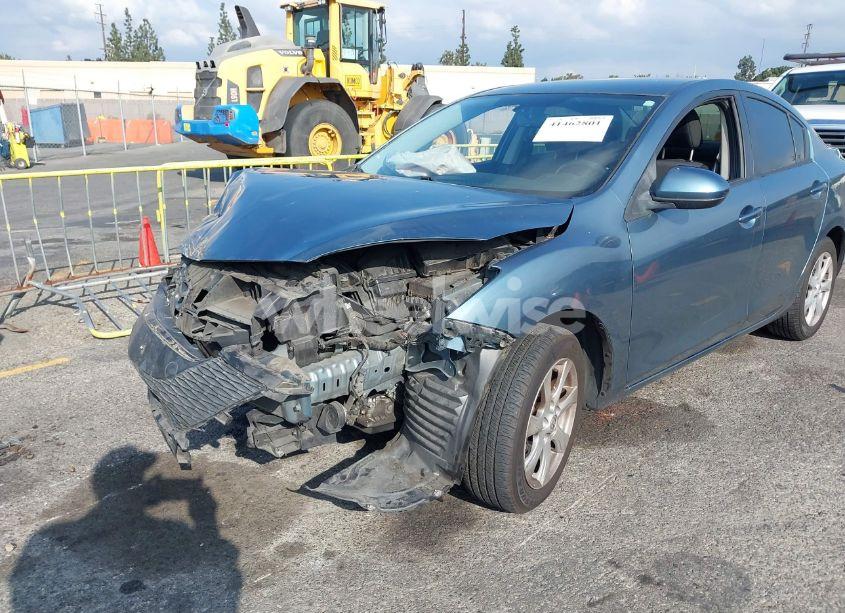 Photo 2 of 2010 Mazda Mazda3 I TOURING (VIN JM1BL1SG2A1127263)