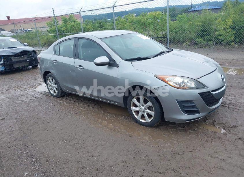 2010 Mazda Mazda3 I TOURING (VIN JM1BL1SG2A1225953) main photo