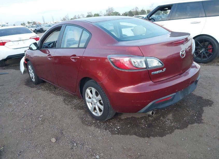 Photo 3 of 2010 Mazda Mazda3 I TOURING (VIN JM1BL1SG2A1233535)