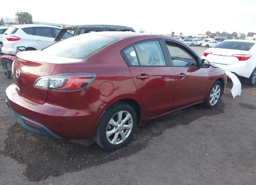 Photo 4 of 2010 Mazda Mazda3 I TOURING (VIN JM1BL1SG2A1233535)