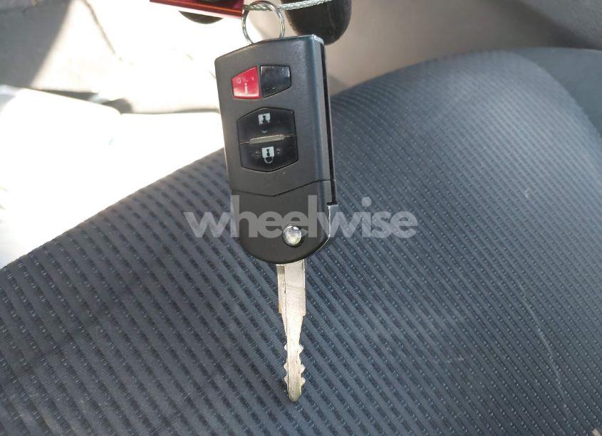 Photo 11 of 2010 Mazda Mazda3 I TOURING (VIN JM1BL1SG2A1341282)