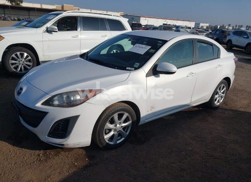 Photo 2 of 2010 Mazda Mazda3 I TOURING (VIN JM1BL1SG2A1341282)